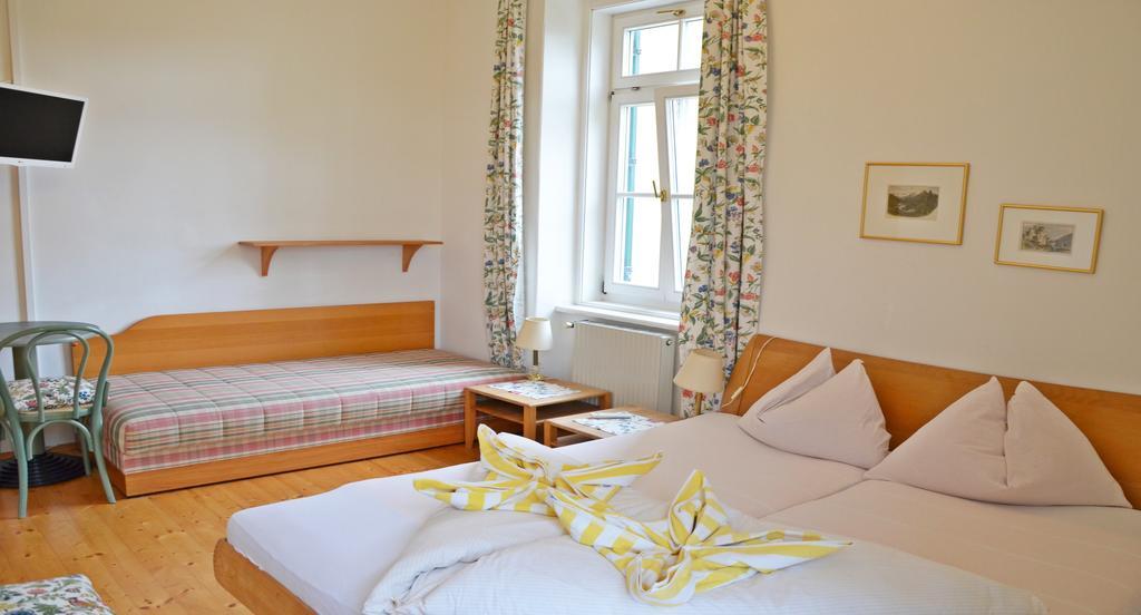 Hotel Seehof Maria Wörth Extérieur photo
