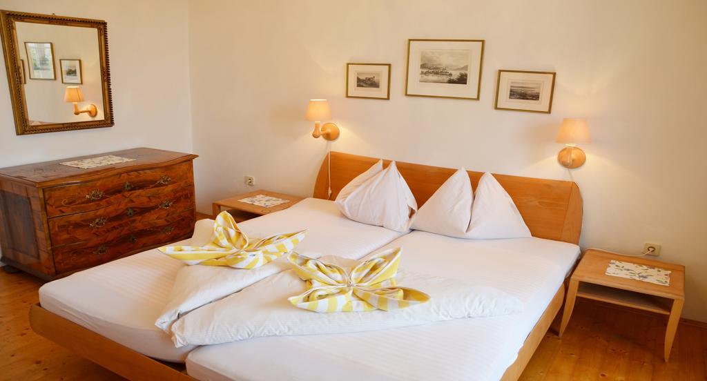 Hotel Seehof Maria Wörth Extérieur photo